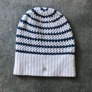 Lululemon knit beanie